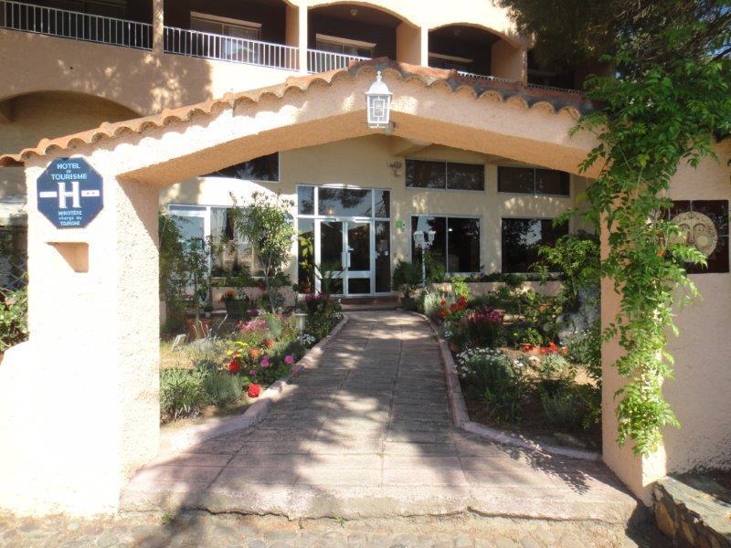 Hotel Le Colibri Lucciana  Exteriér fotografie