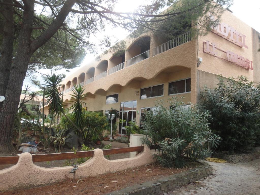 Hotel Le Colibri Lucciana  Exteriér fotografie