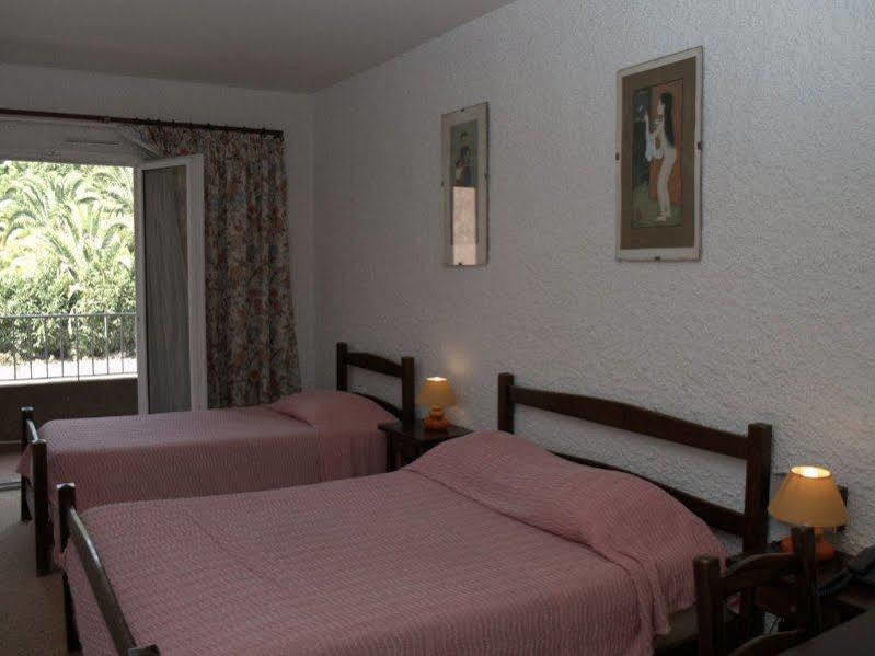 Hotel Le Colibri Lucciana  Exteriér fotografie