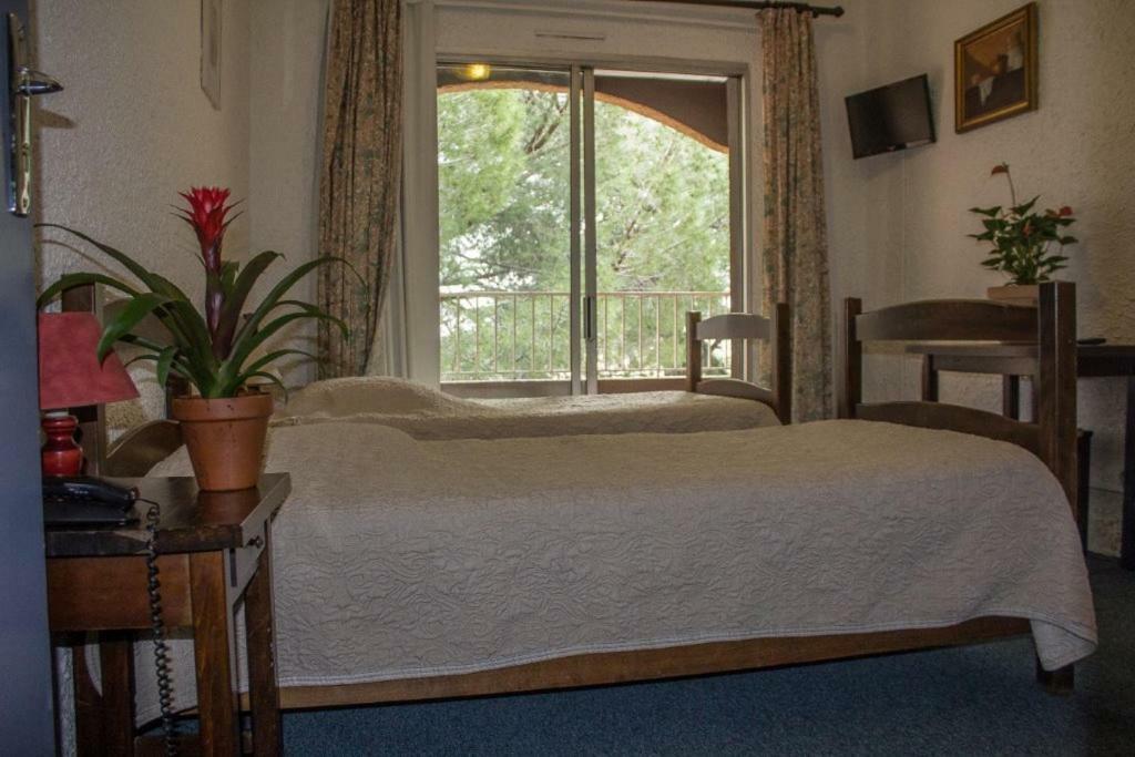 Hotel Le Colibri Lucciana  Exteriér fotografie